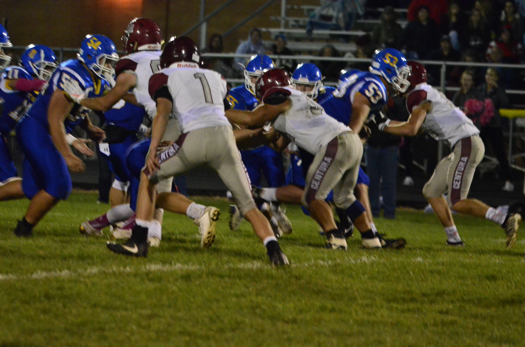 10-18-19 St Paul vs Centura Football (92).JPG